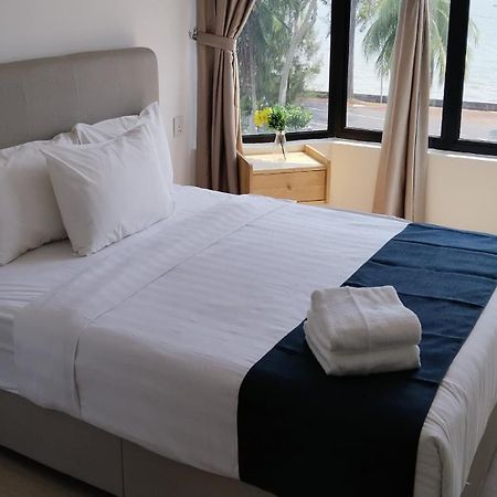 Mutiara Melaka Beach Resort - Islamic Compliance Only Tangga Batu 외부 사진
